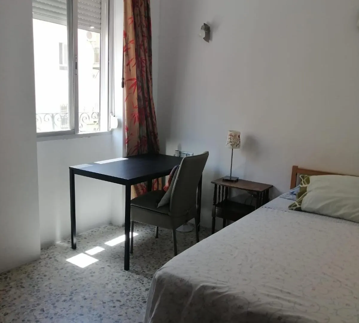 D Habitacion Preciosa Grande Comoda Wifi Malaga Centro 0*,  Spain