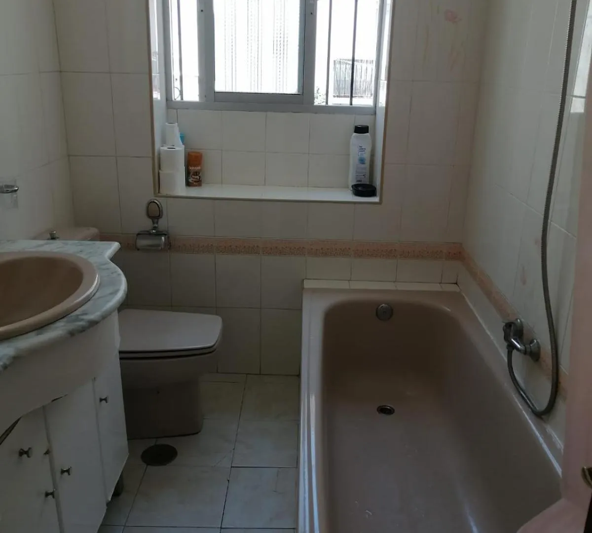 Homestay D Habitacion Preciosa Grande Comoda Wifi Malaga Centro