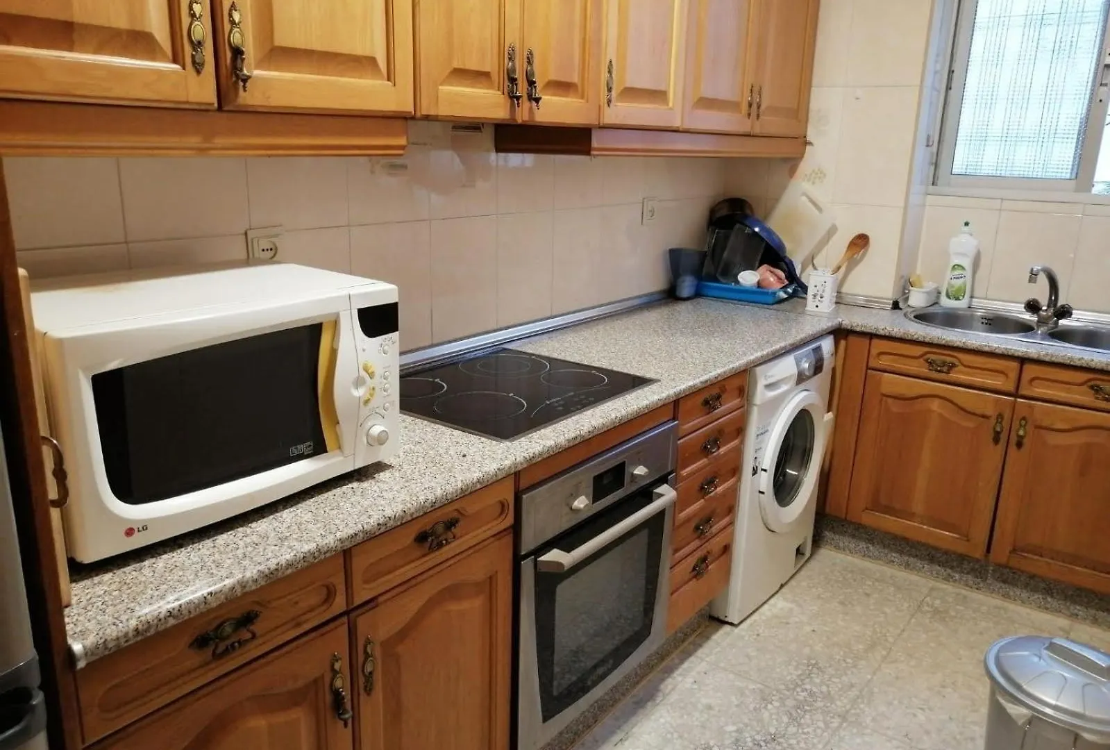 D Habitacion Preciosa Grande Comoda Wifi Malaga Centro Privatunterkunft