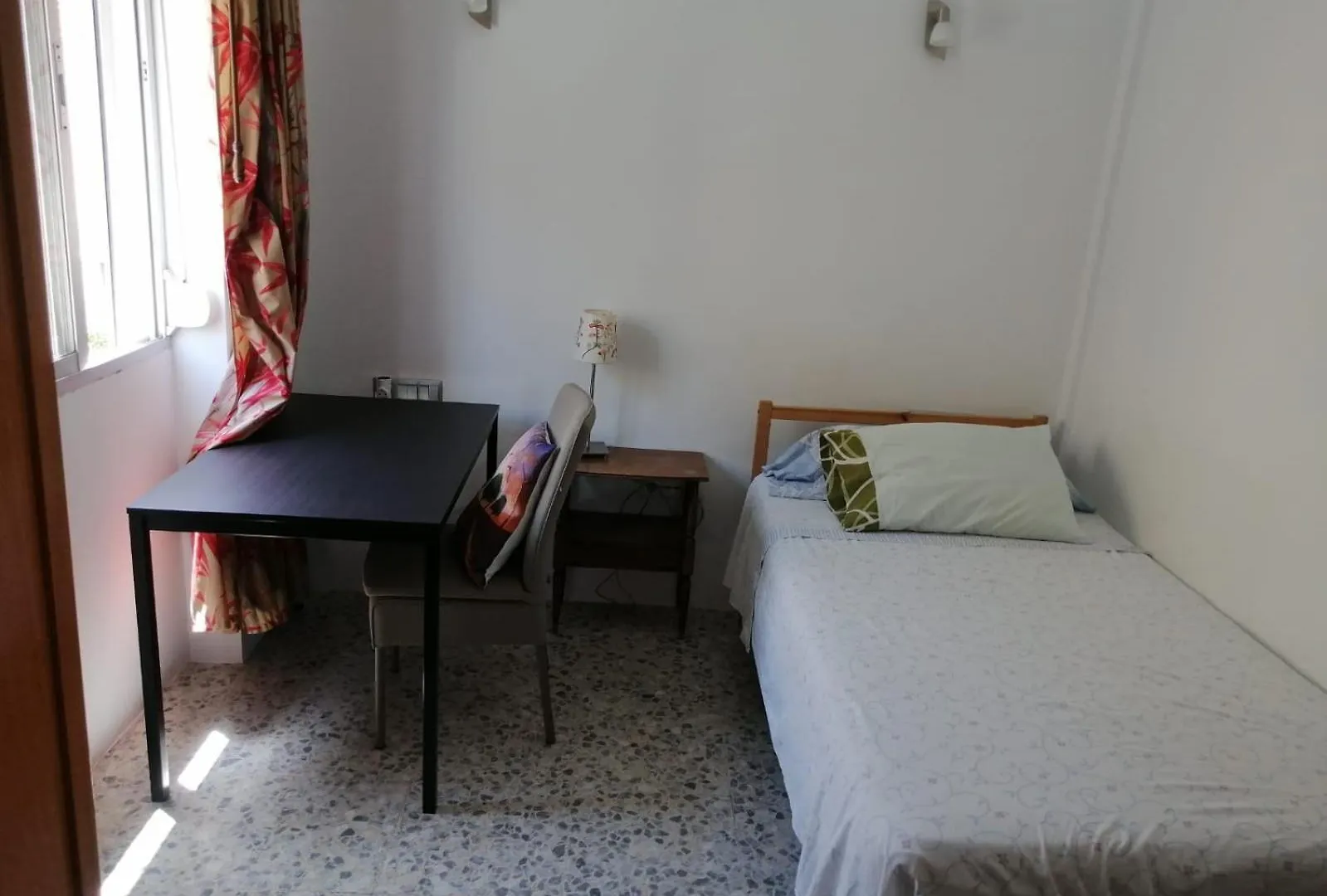 D Habitacion Preciosa Grande Comoda Wifi Malaga Centro